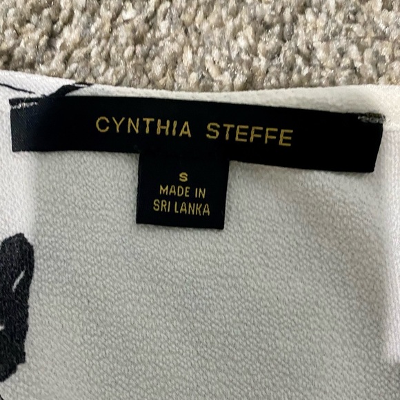 Cynthia Steffe - Picture 3 of 3